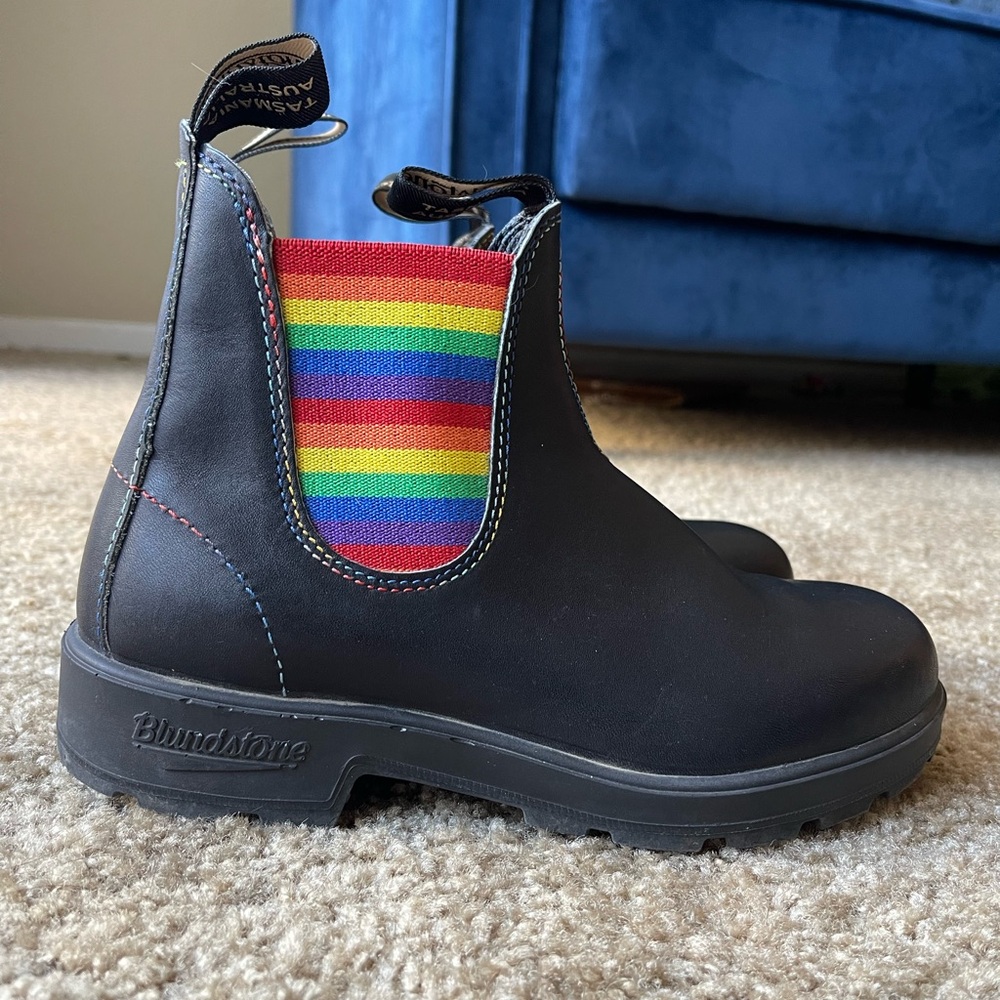 Rainbow blundstone boots